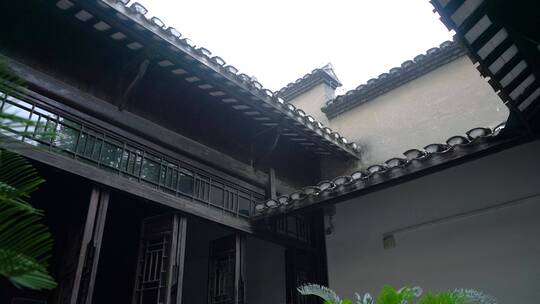 中式庭院屋檐古建筑