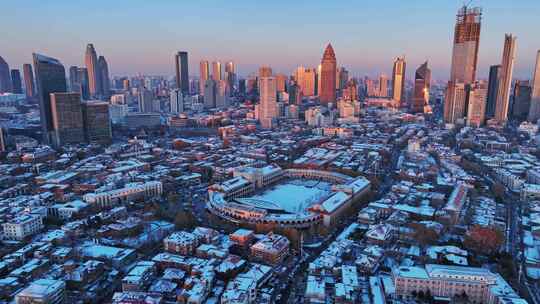 航拍天津五大道民园广场雪景