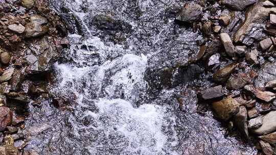 水流溪水天然矿泉水生态环境水流视频素材模板下载