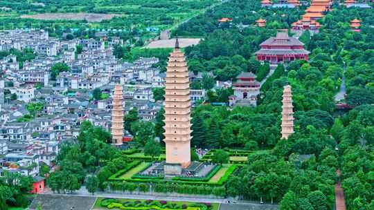 大理崇圣寺三塔