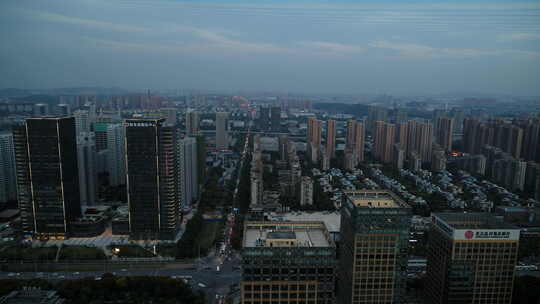 武汉光谷关山大道航拍夜晚城市建筑视频素材模板下载