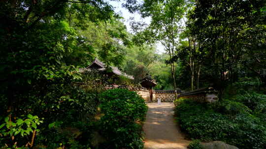 广州越秀公园中式园林庭院