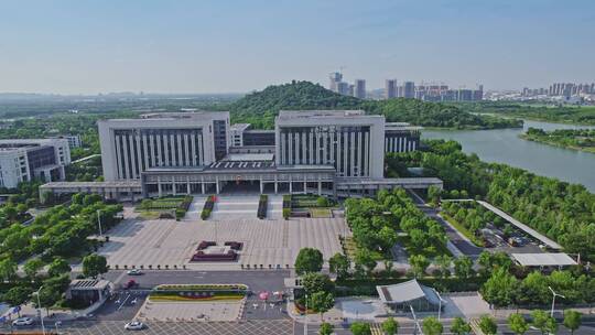 航拍绍兴市政府建筑全景