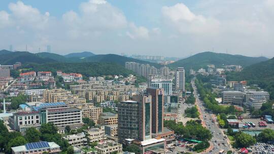 三寰八一路嘉汇阳光小学