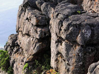 南非开普敦山脉岩石(1)