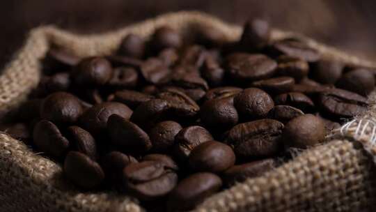 优质的咖啡豆展示视频素材模板下载
