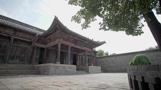 山西古建常家庄园宗祠前院戏台特写