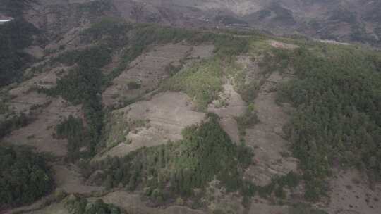 中国西部四川大凉山高原山地自然风光航拍