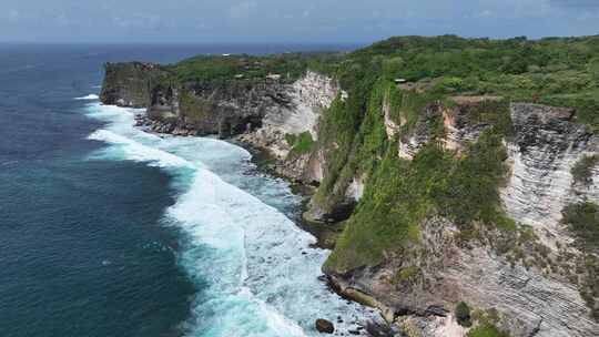 航拍印度尼西亚巴厘岛西海岸夏季自然风光