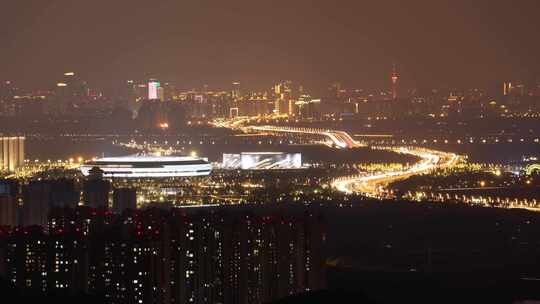 成都龙泉山东安湖体育公园延时俯瞰成都夜景