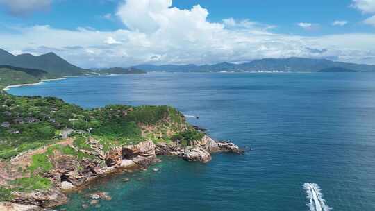 大疆无人机实拍原素材航拍海岸蓝天白云风景