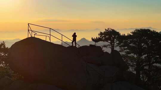 航拍辽宁鞍山千山日出大美风景山峰