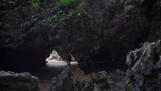 杭州飞来峰灵隐寺青林洞