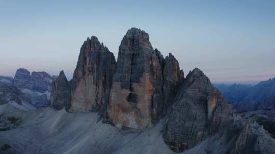 Sexten Dolomites，Tre