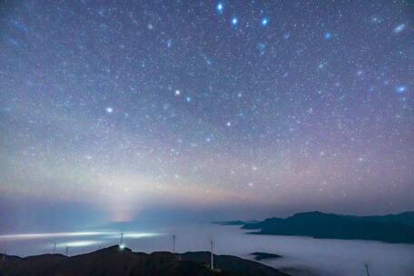 贺州姑婆山云海星空