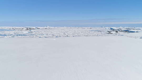 南极洲海岸冰川表面开放水域天线