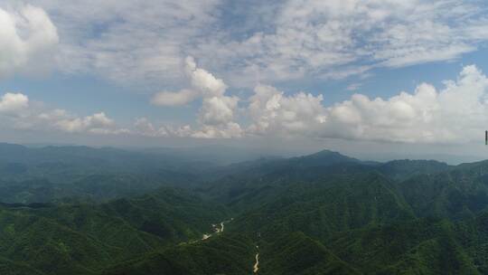 秦岭山区云延时