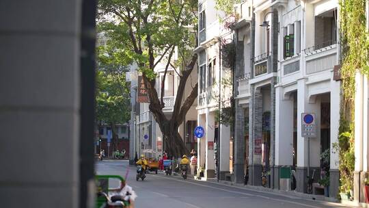 广州西关骑楼路边景色视频素材模板下载