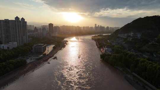 夕阳下的黄河第一桥中山桥航拍