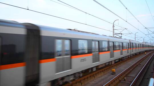 上海市的城市轨道列车景观 合集视频素材模板下载