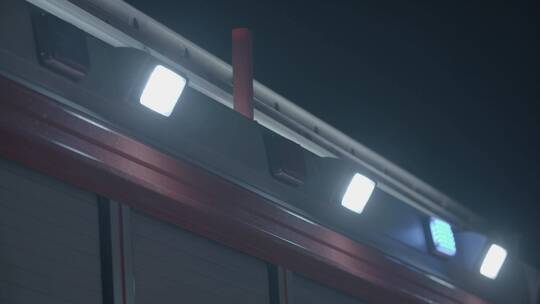 夜晚的消防车消防警灯视频素材模板下载