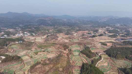 航拍山村梯田田园风光