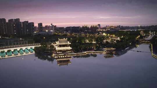 航拍嘉兴平湖市永年阁晚霞湖景