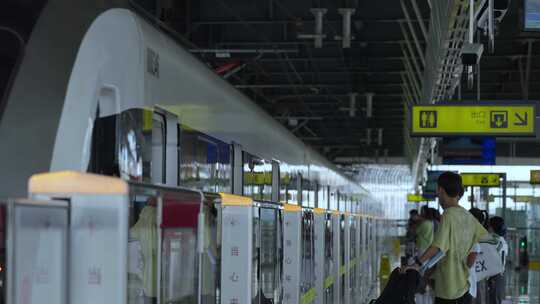 重庆地铁站轨道交通视频素材模板下载