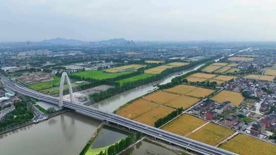 航拍京杭运河水陆运输