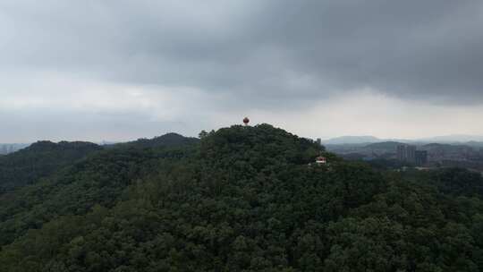 大雨将至的东莞黄旗山航拍