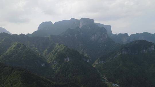 航拍张家界天门山景区奇山视频素材模板下载