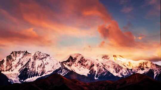 玉龙雪山