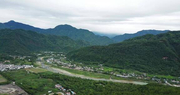 四川苍翠青山、罗浮山、天际、城镇一角 (3)