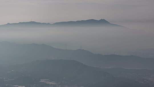 深圳梧桐山平流雾航拍