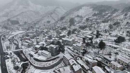 村落雪景俯瞰