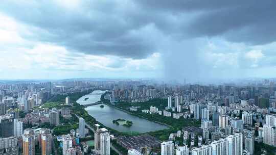 南宁乌云暴雨