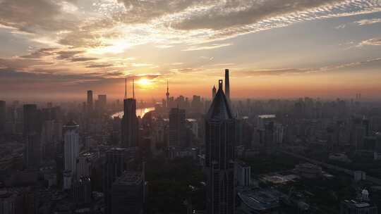 上海日出天际线航拍