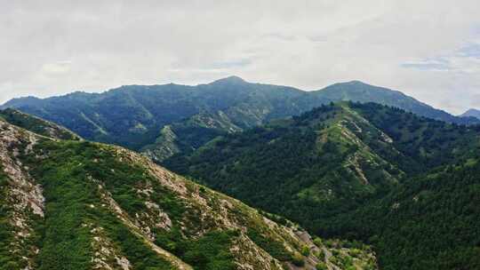 中国东北辽宁青山蓝天自然风光航拍