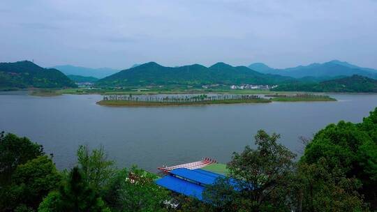 浦阳江两岸的自然风光视频素材模板下载