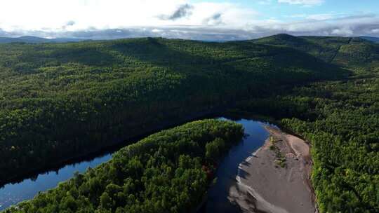 大兴安岭森林河流自然景观航拍