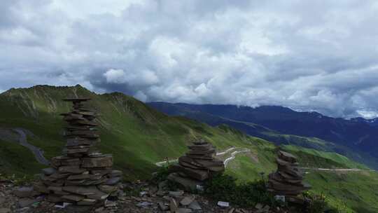 川西夹金山垭口