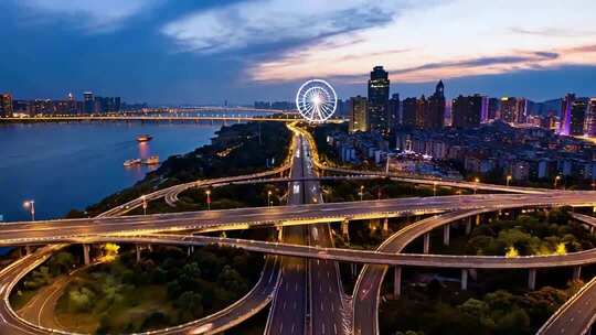 南昌城市立交桥与摩天轮夜景俯瞰