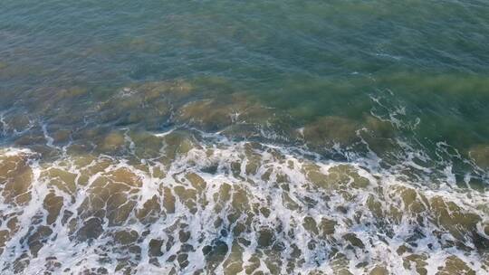 夏天蓝色海面海水航拍视频素材模板下载