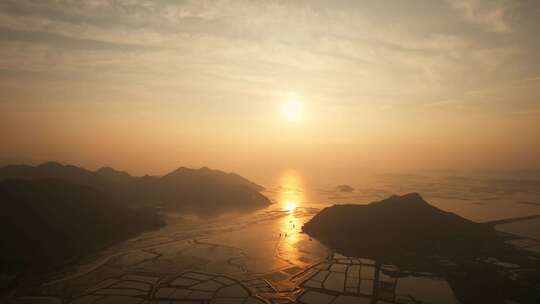 松江北岐海上农田滩涂日出朝霞自然风光