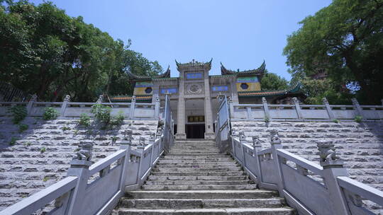 武汉洪山区宝通禅寺皇家寺院