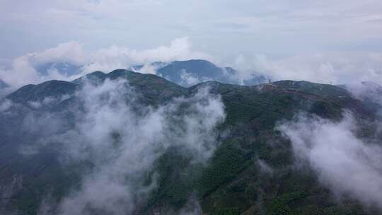 航拍杭州富阳高山云海