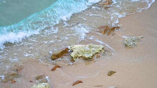 海南三亚海边沙滩海浪特写