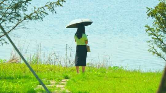 美女背影 绿色 湖泊 眺望 大自然 清新唯美