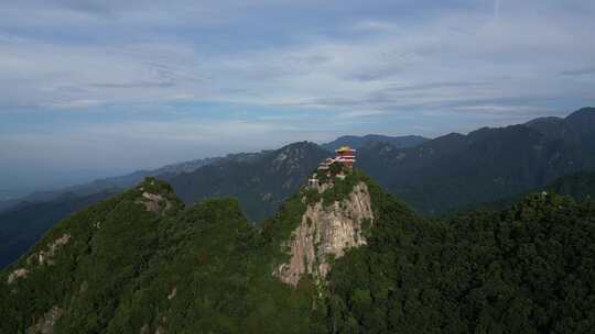 秦岭古建筑压迫感镜头