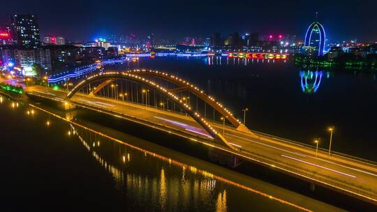 航拍鄂州城市路口夜景全景